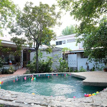 Hostel Mad Monkey Dumaguete Dumaguete City Exteriér fotografie