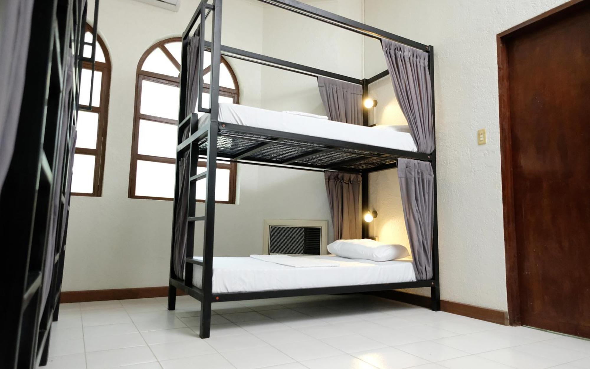 Hostel Mad Monkey Dumaguete Dumaguete City Exteriér fotografie