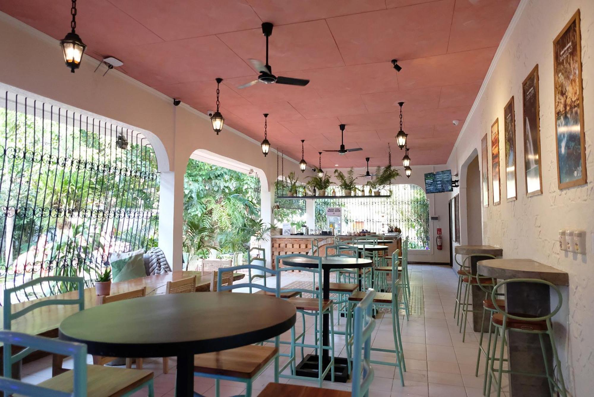 Hostel Mad Monkey Dumaguete Dumaguete City Exteriér fotografie